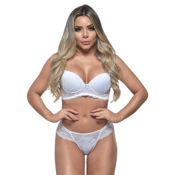Conjunto na cor Branco