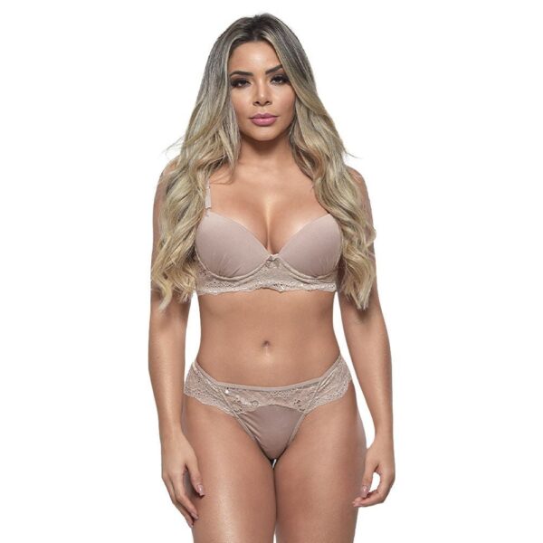 Conjunto na cor Bege